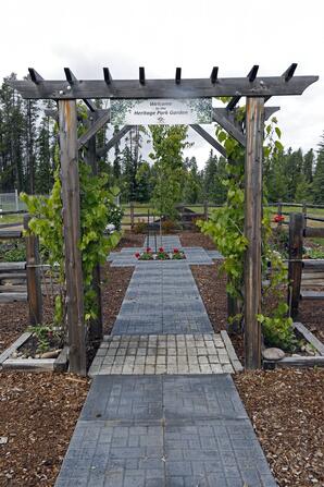 Entrance to Heritage Park Garden