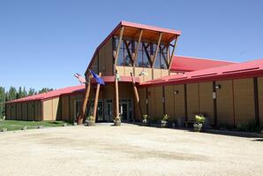 Whitecourt Interpretive Center: entrance