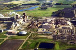 Aerial View of AlPac Pulp Mill-03