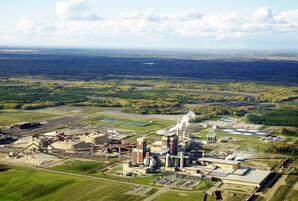 Aerial View of AlPac Pulp Mill-01