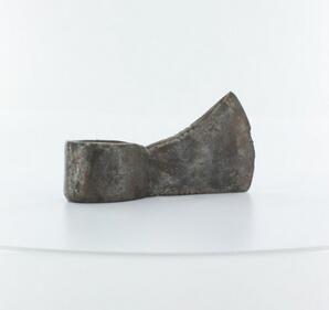 Axe head