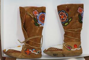 Dance boots