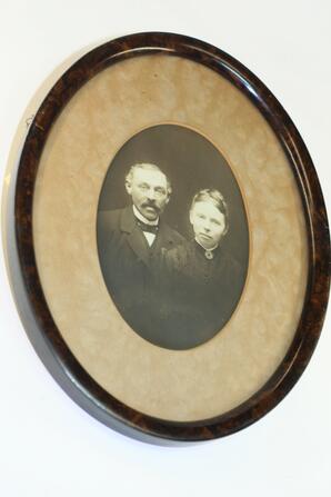 Johan and Sine Schultz