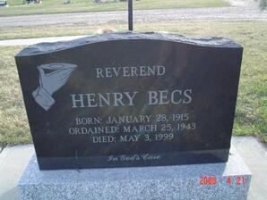 Headstone: Reverend Henry Becs