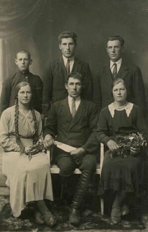 Rudovics 16