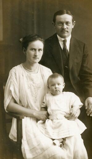 Studio Photo Poruks Family