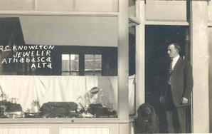 R.C. Knowlton - Jeweller