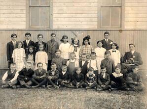 Half Moon Lake School District No. 2785