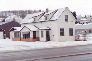 Athabasca Walking Tour - 04